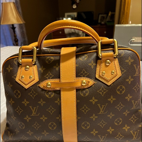 LV Manhattan GM - Picture 2 of 9